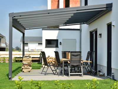 Hagel zerstört Möbel